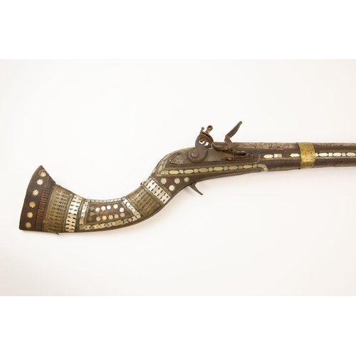 397 - A decorative Indian tourist flintlock jezail, 50