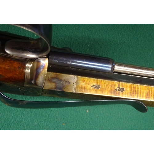 371 - A fine pair of 18 bore percussiion belt pistols by C & H Egg, c 1845, 10½