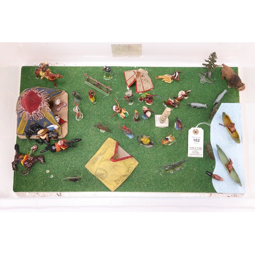 162 - A well made Diorama. 'American Indians' using Britains Figures and accessories. Including  3 Tepees,... 