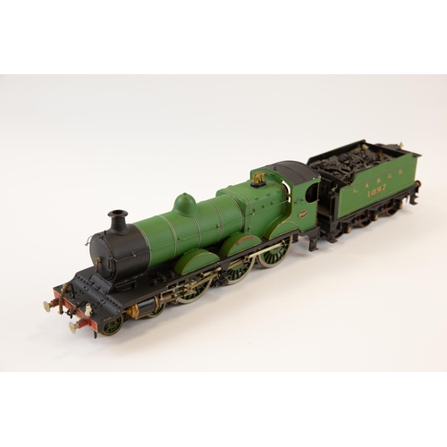 36 - A kit-built O Gauge 2-rail electric L&NER (London & North East Railway) Robinson Class B4 4-6-0 Tend... 