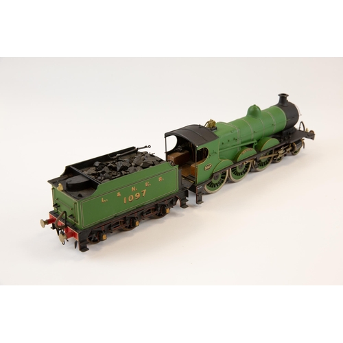 36 - A kit-built O Gauge 2-rail electric L&NER (London & North East Railway) Robinson Class B4 4-6-0 Tend... 