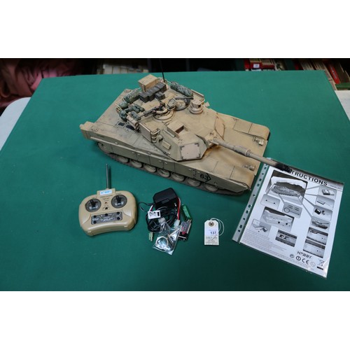 137 - A HOBBYENGINE Model Ltd Radio Controlled model of an American Abrams Tank. An impressive 1/16 scale ... 