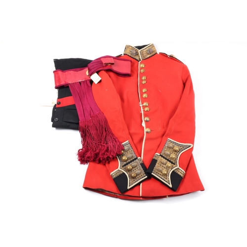 225 - A post 1902 officer's uniform of the Coldstream Guards, comprising scarlet tunic with gilt regimenta... 