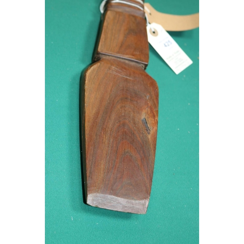 425 - A Guarani spade from Paraguay,  Palo Santo. Measures 84cm. a few minor chips to the blade. GC. £50 -... 