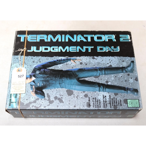 527 - Horizon Terminator 2 Judgement Day T1000 Terminator. 15 scale 15