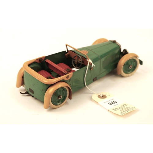 646 - A scarce 1930's No.1 Meccano Constructor Car. An example made as an open 4 seater tourer. In green w... 