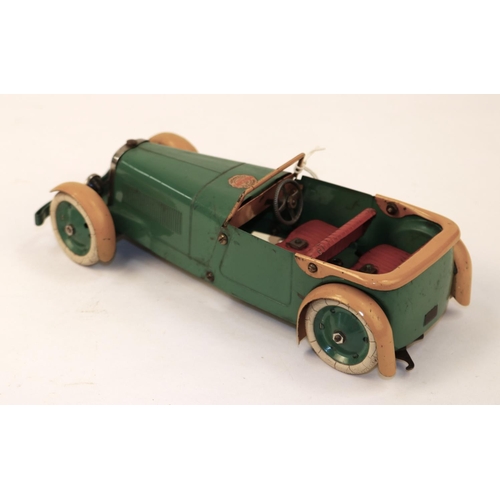 646 - A scarce 1930's No.1 Meccano Constructor Car. An example made as an open 4 seater tourer. In green w... 