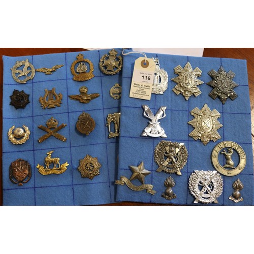 116 - 20 various cap badges, including Glasgow Highlanders, HLI, London Scottish, Cameronians pagri and Ma... 