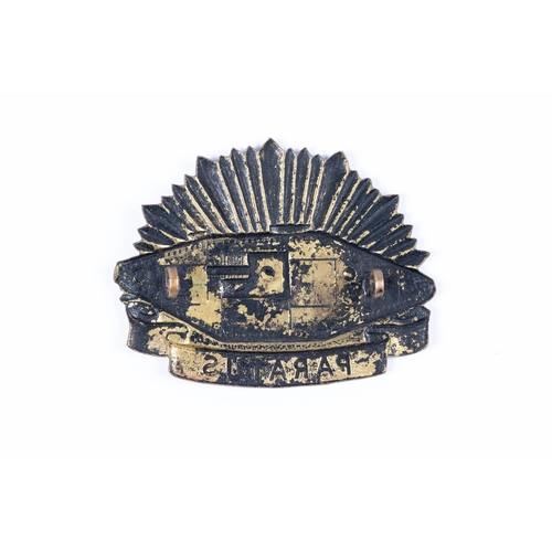 199 - A scarce WWII period brass hat badge of the Australian Tank Corps. GC (originally blackened ?) £80-1... 