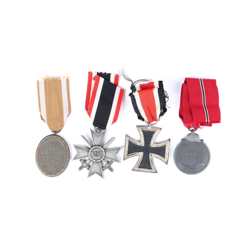 115 - 4 Third Reich medals: 1939 Iron Cross 2nd class, grey metal War Merit Cross 2nd class with swords, E... 