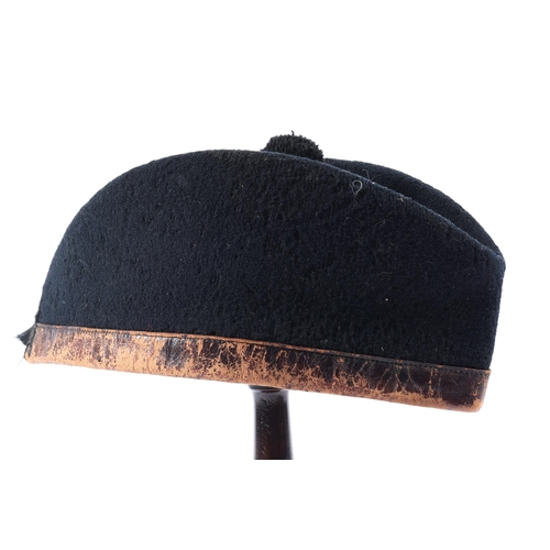 257 - A scarce Victorian OR's glengarry cap of the Rifle Brigade, blackened badge, leather edge trim, GC (... 