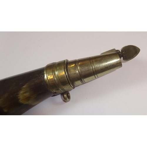 401 - A Georgian Militia horn powder flask, 8½