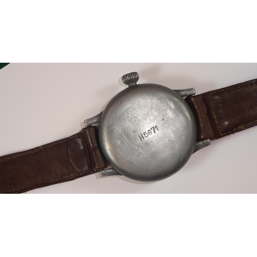 88 - A rare WWII German Luftwaffe Pilot's/Observer's watch, the movement marked 