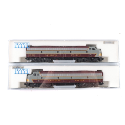 110 - 4 packs of Kato Precision Railroad Models N Gauge Canadian Pacific. E8/9 A+A Locomotive Set #106-220... 