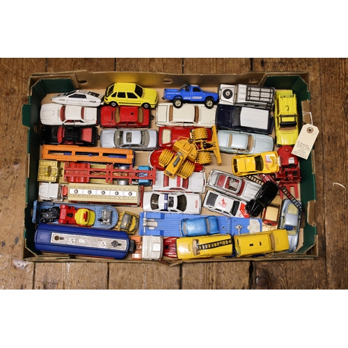 162 - Quantity of loose various makes. Mainly comprising of  Corgi, Dinky, Matchbox, and other makes. Jame... 