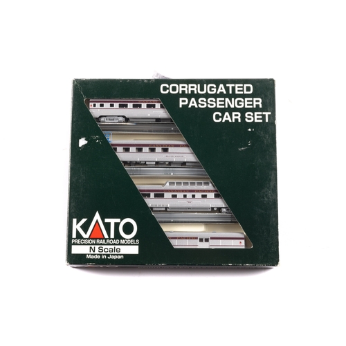 110 - 4 packs of Kato Precision Railroad Models N Gauge Canadian Pacific. E8/9 A+A Locomotive Set #106-220... 