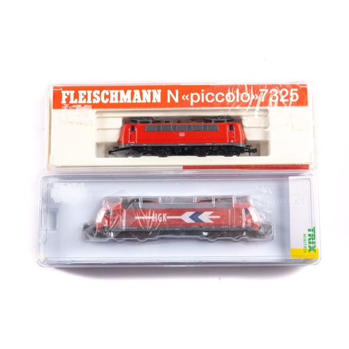 113 - 2 N Gauge Locomotives. Trix Minitrix E-Lok F 140 AC 2 Electric Locomotive (12199). In HGK arrowed re... 