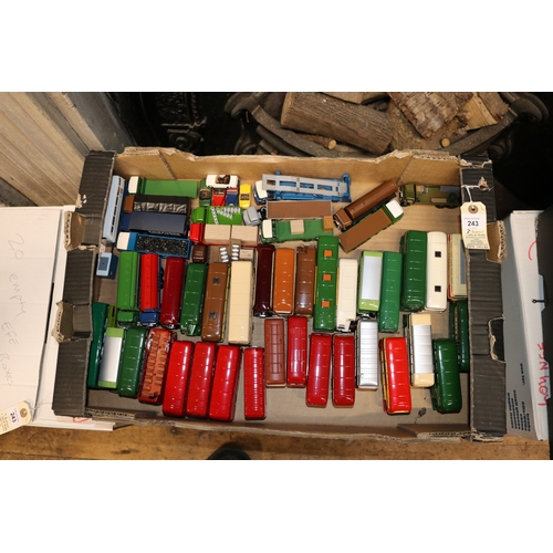 243 - Approx 100 unboxed (100 boxes included) EFE buses, coaches, a few commercial vehicles and cars. Comp... 