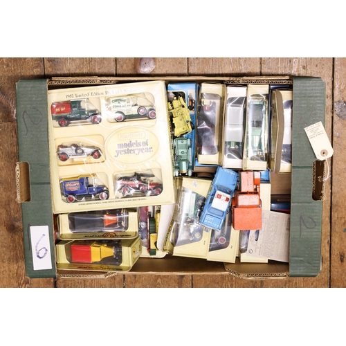 266 - 7 Dinky Toys and other items. Leyland 8 Wheeled Chassis. Aveling Barford Diesel Roller, Blaw Know Bu... 