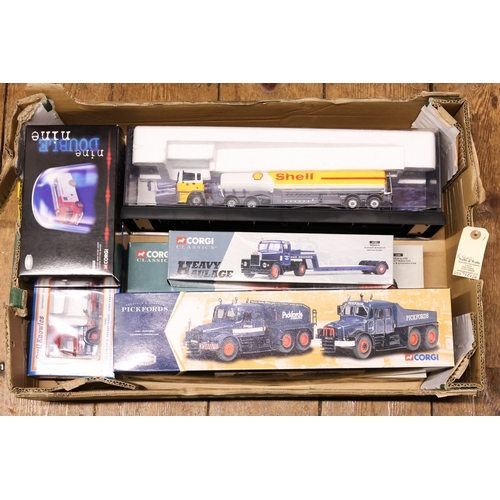 288 - 6 Corgi Haulage related vehicles. Modern trucks range in plastic display case. ERF Tanker -Shell  UK... 