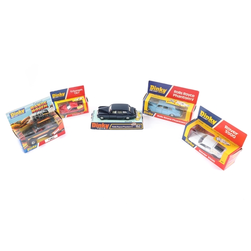 372 - 5 Dinky Toys vehicles. 211 Triumph TR7 (red), 152 Rolls Royce Phantom V, blister pack with slight ye... 