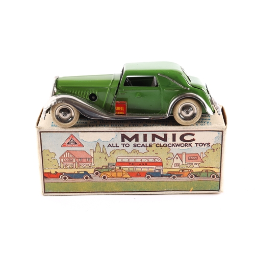 425 - A Tri-ang Minic Pre-War clockwork Cabriolet 6M. An example in green with plated wheel arches/running... 