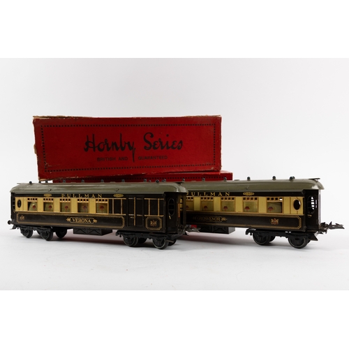 170 - 2 Hornby O gauge No.2 Special PULLMAN Coaches. GROSVENOR and a composite VERONA, both in chocolate a... 