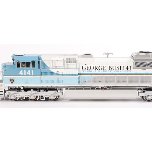 189 - An M.T.H. Electric Trains 3-rail O gauge American outline SD70ACE Diesel Locomotive. An impressive N... 