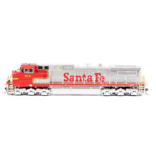 190 - An M.T.H. Electric Trains 3-rail O gauge American outline DASH-9 Diesel Locomotive. An impressive No... 