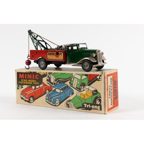 333 - A Tri-ang Minic Breakdown Lorry, Later version in green and red with cast wheels, 