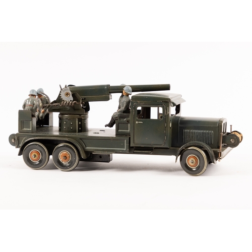 367 - A rare pre-war German tinplate clockwork Tipp & Co mobile anti-aircraft 6 wheeled military lorry. Fi... 