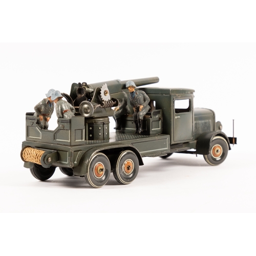 367 - A rare pre-war German tinplate clockwork Tipp & Co mobile anti-aircraft 6 wheeled military lorry. Fi... 