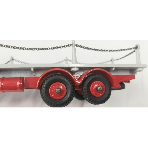 308 - A rare very late issue Dinky Supertoys Foden Flat Truck with chains (905). Cab and chassis in bright... 