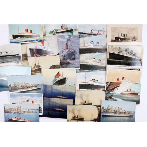 1 - Approximately 700 picture postcards of merchant shipping, many of vintage eras. GC to VGC £40-60