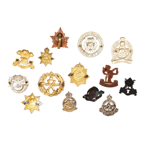 209 - 12 post-1920 Canadian cap badges, including Le Regiment de Levis, Northern Pioneers, The Durham Regi... 