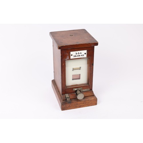 167 - An interesting early BR(W) post 1948 Lamp Repeater which was manufactured by RE Thompson. The lamp r... 