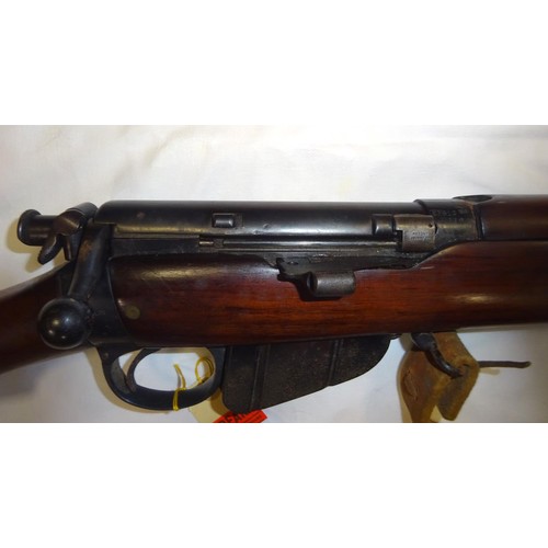 340 - ** A .303 Long Lee Enfield bolt action rifle, number FF612/119, by BSA Co, B'ham proved, with volley... 