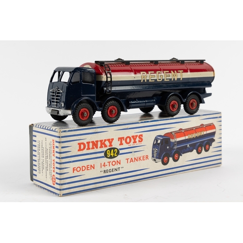 312 - An unusual factory error Dinky Supertoys Foden 14-Ton Tanker 'REGENT' (942). In dark blue and red, w... 