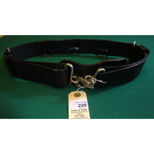 250 - A Victorian OR's Slade Wallace waistbelt of the Volunteer Artillery, black leather with WM mounts. G... 