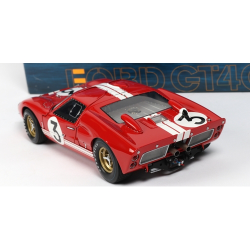 39 - A Racing Legends Series 'A Legendary American Classic' By Exoto 1:18 Scale Ford GT40. In red with wh... 