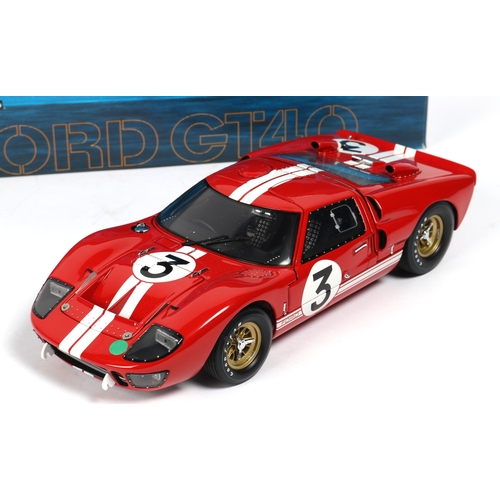 39 - A Racing Legends Series 'A Legendary American Classic' By Exoto 1:18 Scale Ford GT40. In red with wh... 