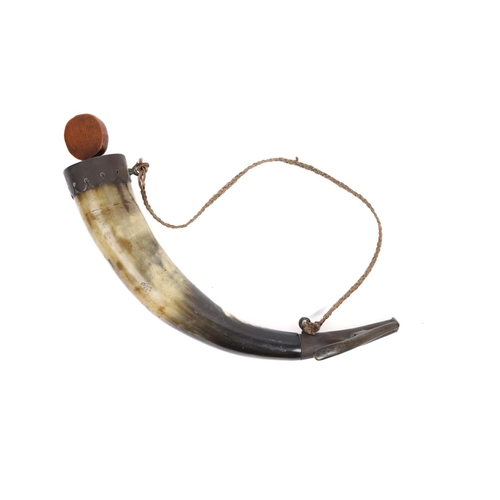 307 - A large Georgian gunner's powder horn, 16