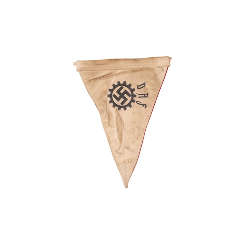 83 - A Third Reich D.A.F. vehicle pennant, 14