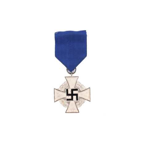 128 - A Third Reich Faithful Service Decoration in silver, complete with ribbon. VGC £40-50