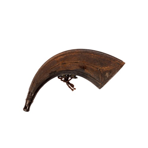 305 - An unusual, possibly 17th century, powder priming horn, flat sided shape 11½