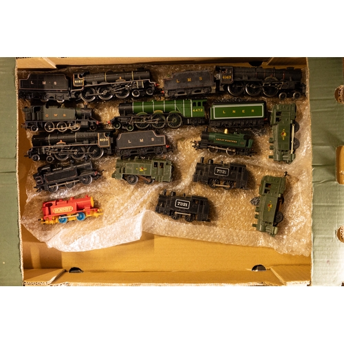 1 - A good quantity of OO model railway. Including 30 plus locomotives, tank locos, 0-4-0, 2-6-2, 4-6-2,... 