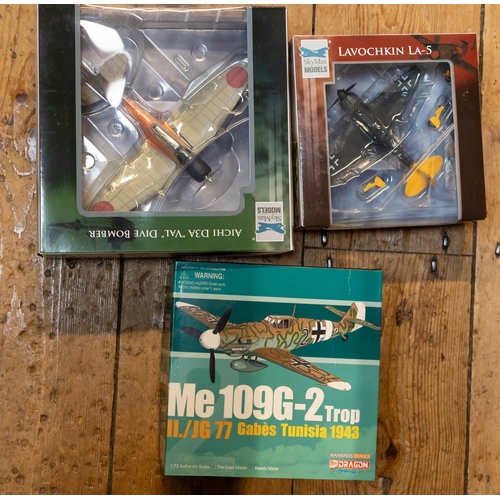 242 - 20 aircraft models. 3x Dragon, Me109, Me109G-2 Trop and a 190D-9 Dora. IXO Models Junior Illyushin I... 