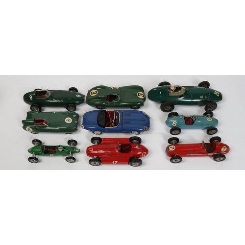 256 - 16 Built and nicely painted Racing car model kits by MERIT, includes an E-Type Jaguar, Vanwall, Ferr... 