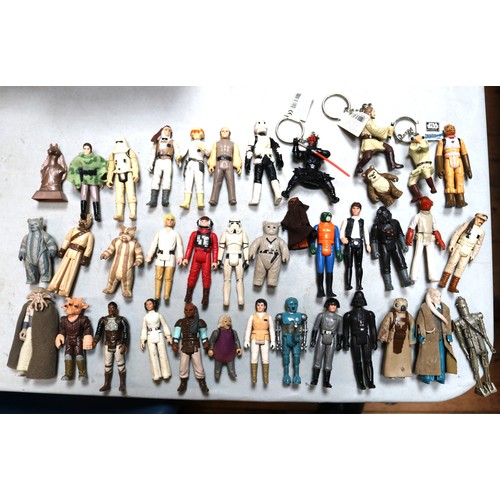 278 - Star Wars vintage 1977-1983. To include Landspeeder, Taun Taun (closed belly) broken reigns, MLC-3 w... 