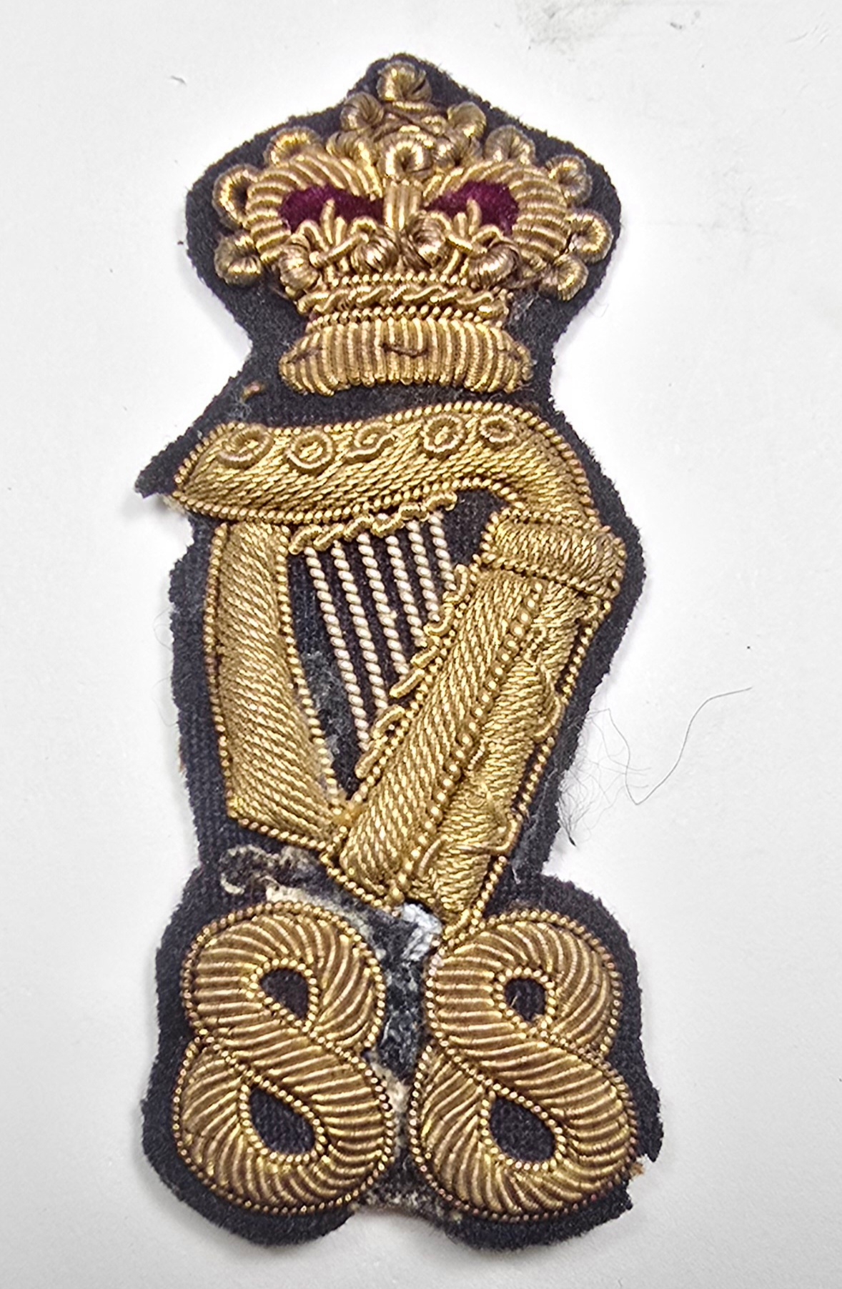 88th (Connaught Rangers) Regiment. An officer’s forage cap badge in ...